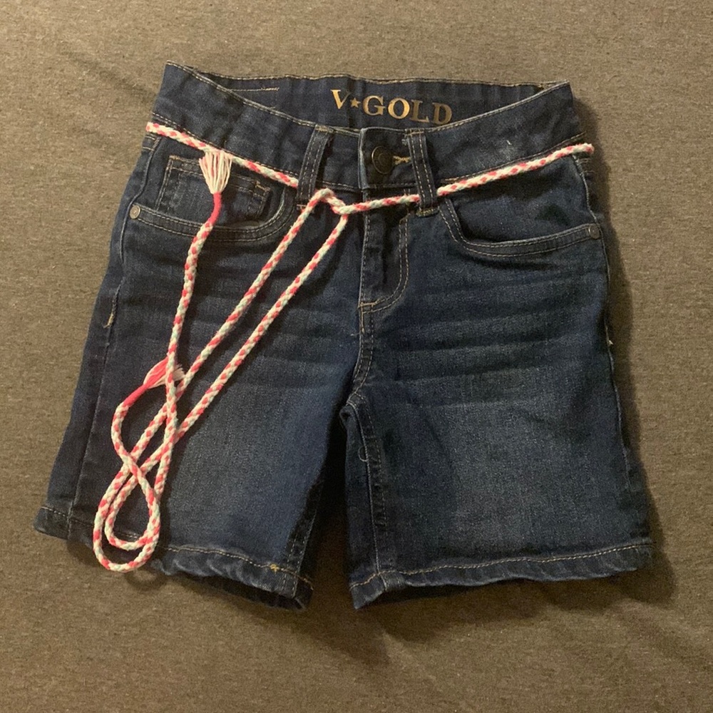 Girls V Gold short size 7